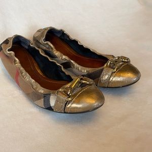 BURBERRY Nova Check Flats, 37
